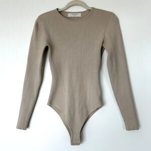 EUC Veiled New York Ribbed Knit Long Sleeve Bodysuit Beige Neutral | Size Medium